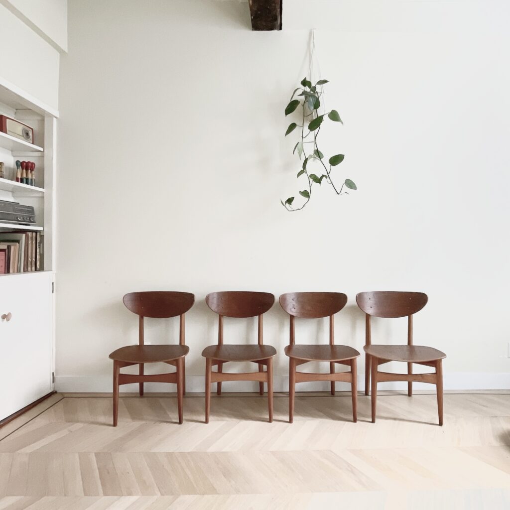 Morgens Kold chair Hovmand Olsen Deens design