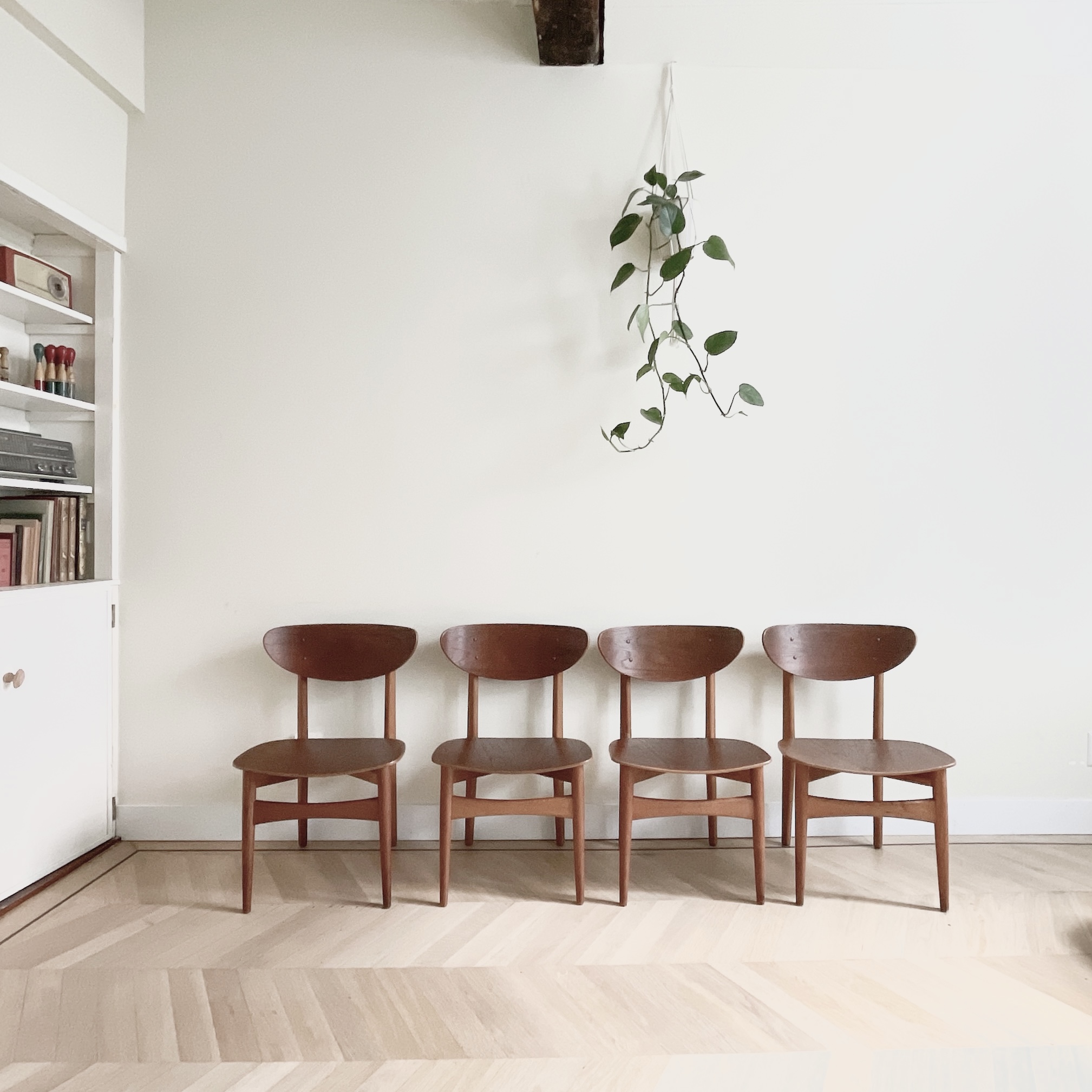 Morgens Kold chair Hovmand Olsen Deens design